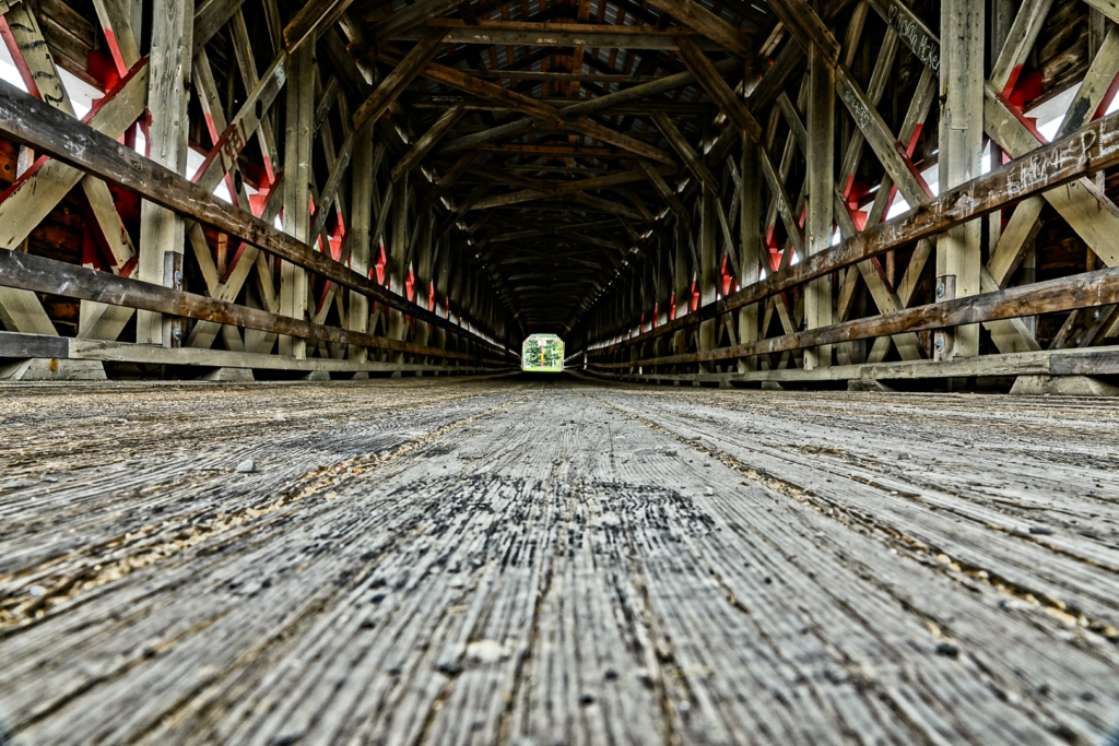 D'ici à l'infini - Pont couvert St-Edgar