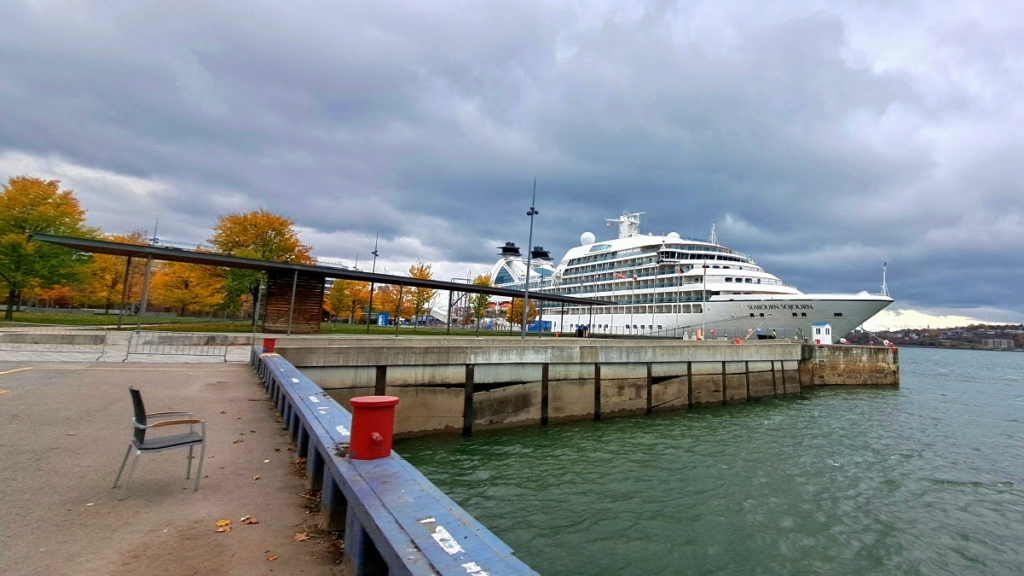 Sur le quai