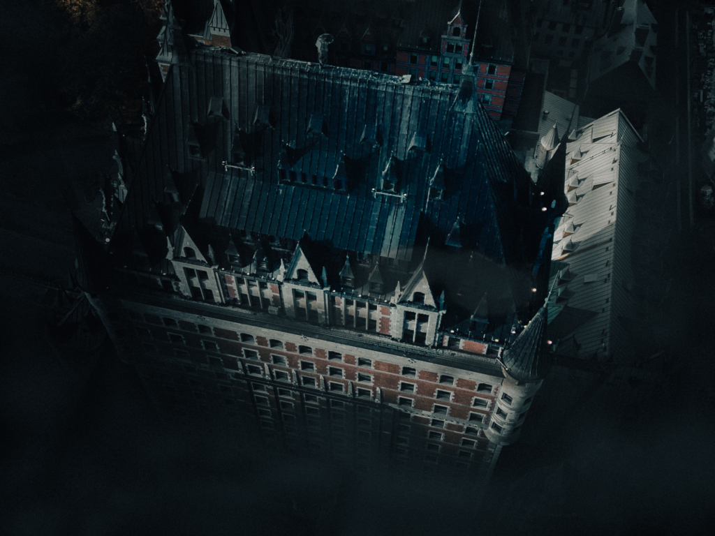 En descendant vers le château